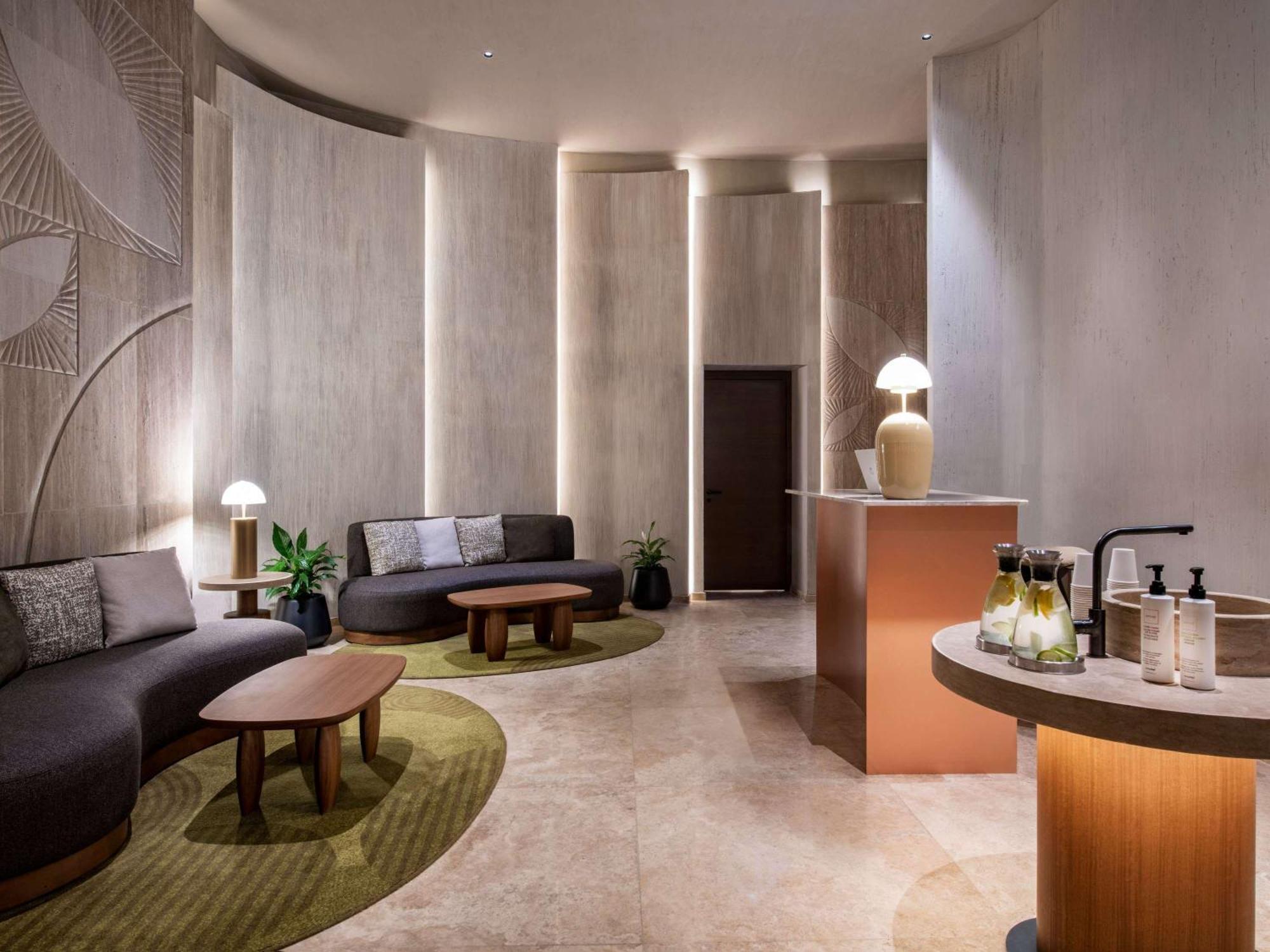 Swissotel Tbilisi Exterior photo
