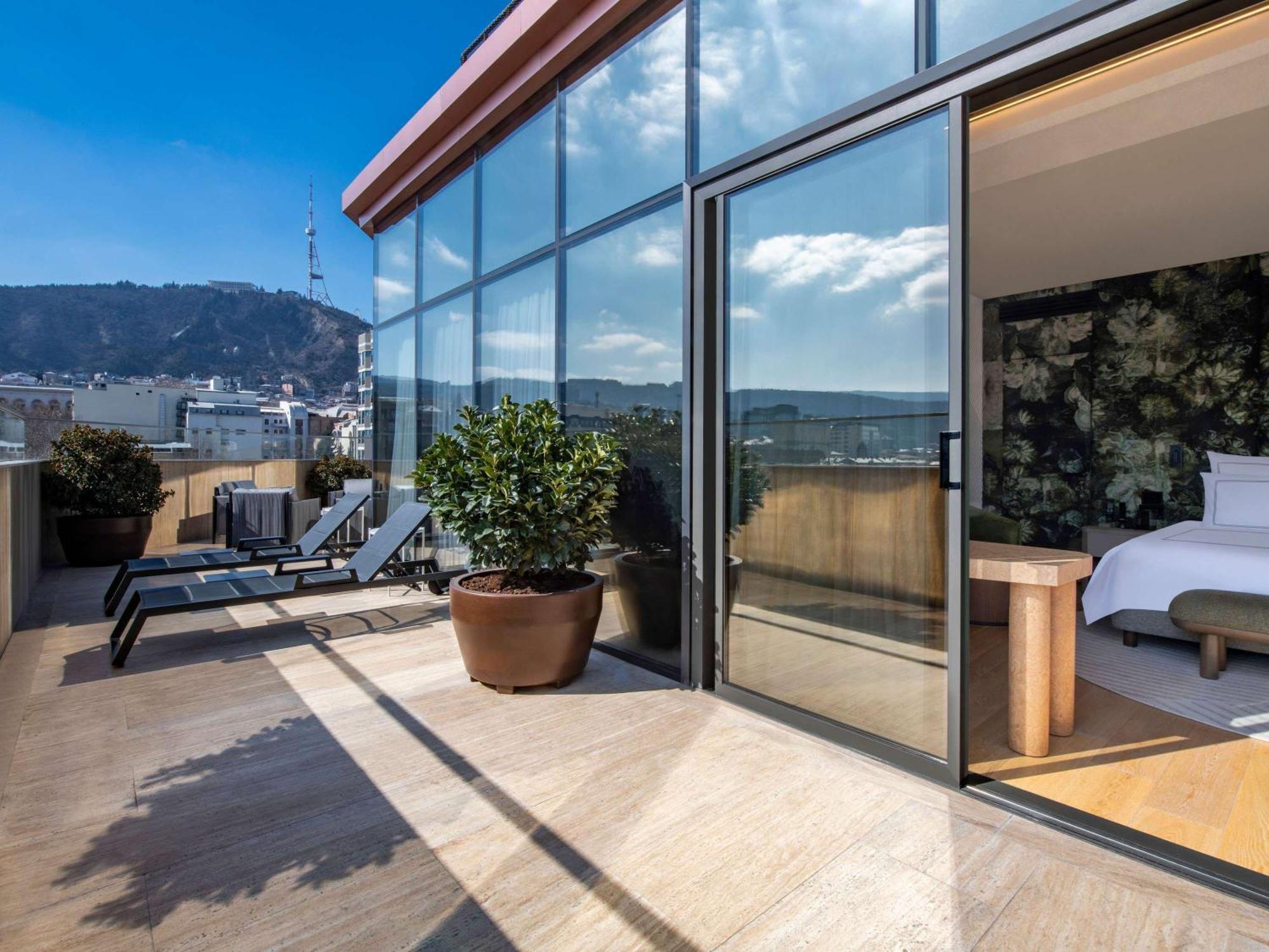 Swissotel Tbilisi Exterior photo