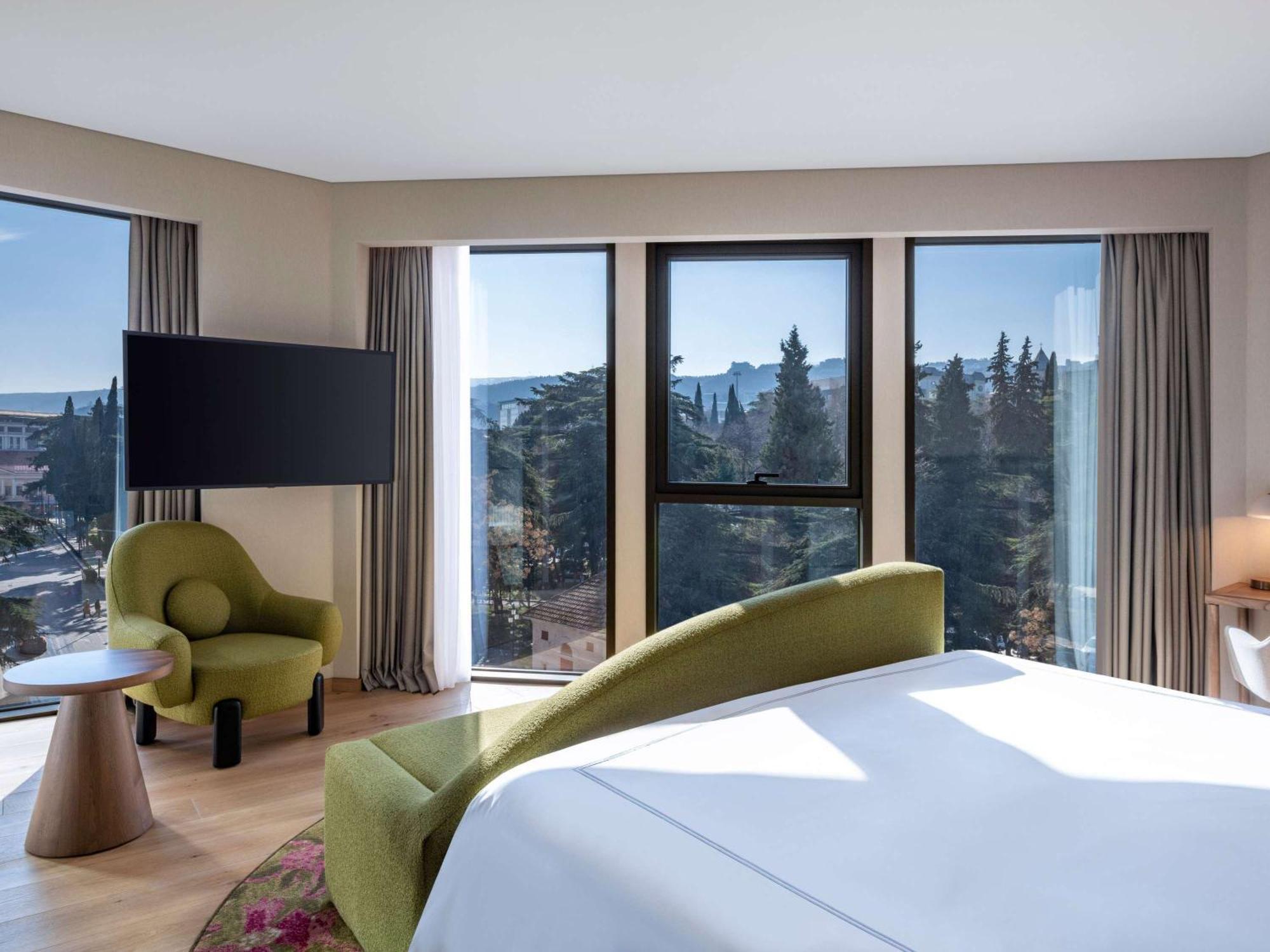 Swissotel Tbilisi Exterior photo