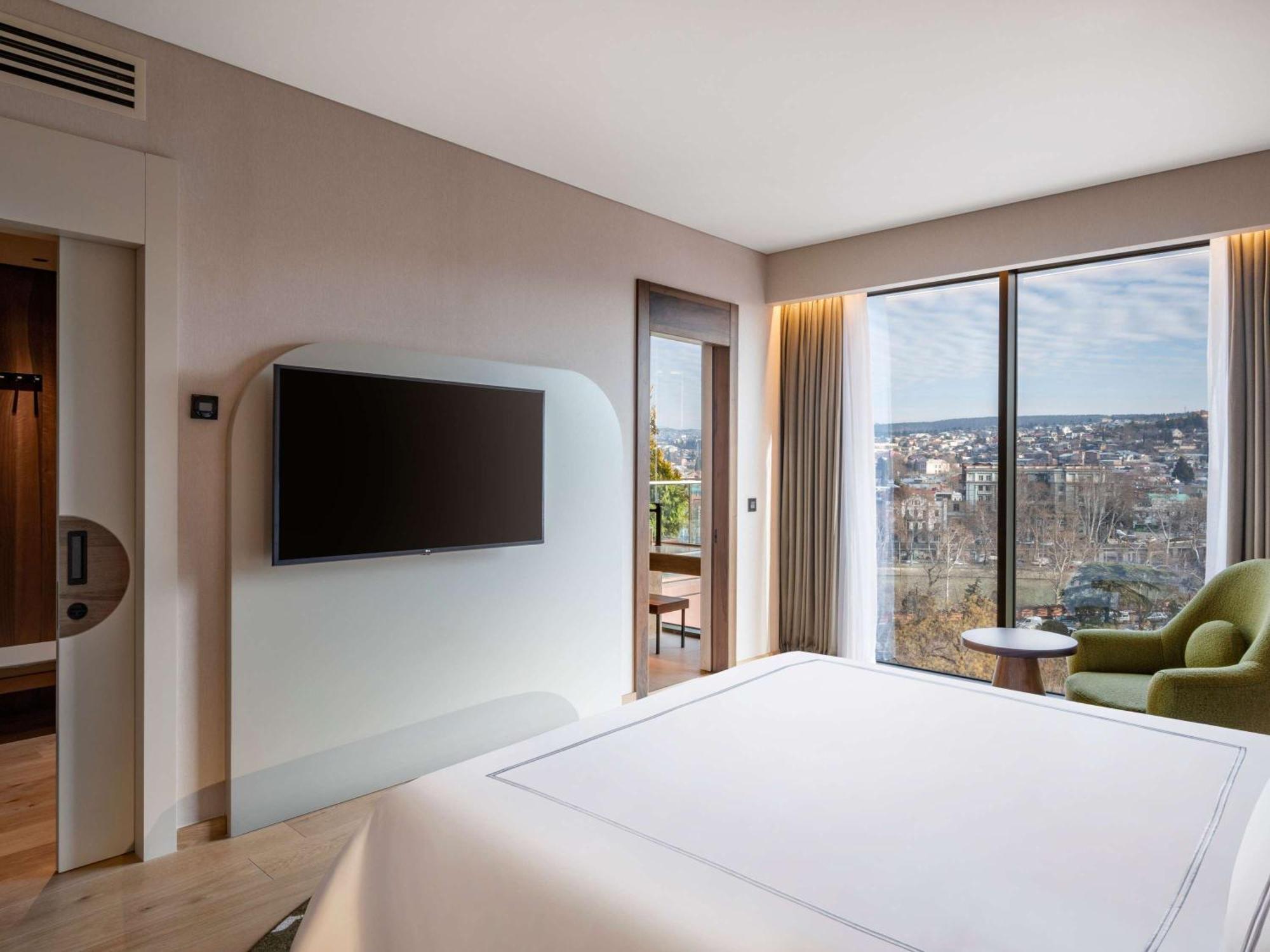 Swissotel Tbilisi Exterior photo