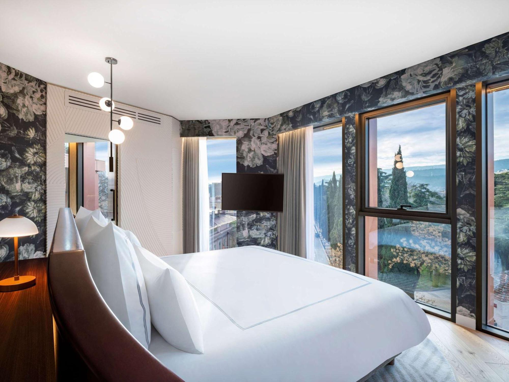 Swissotel Tbilisi Exterior photo